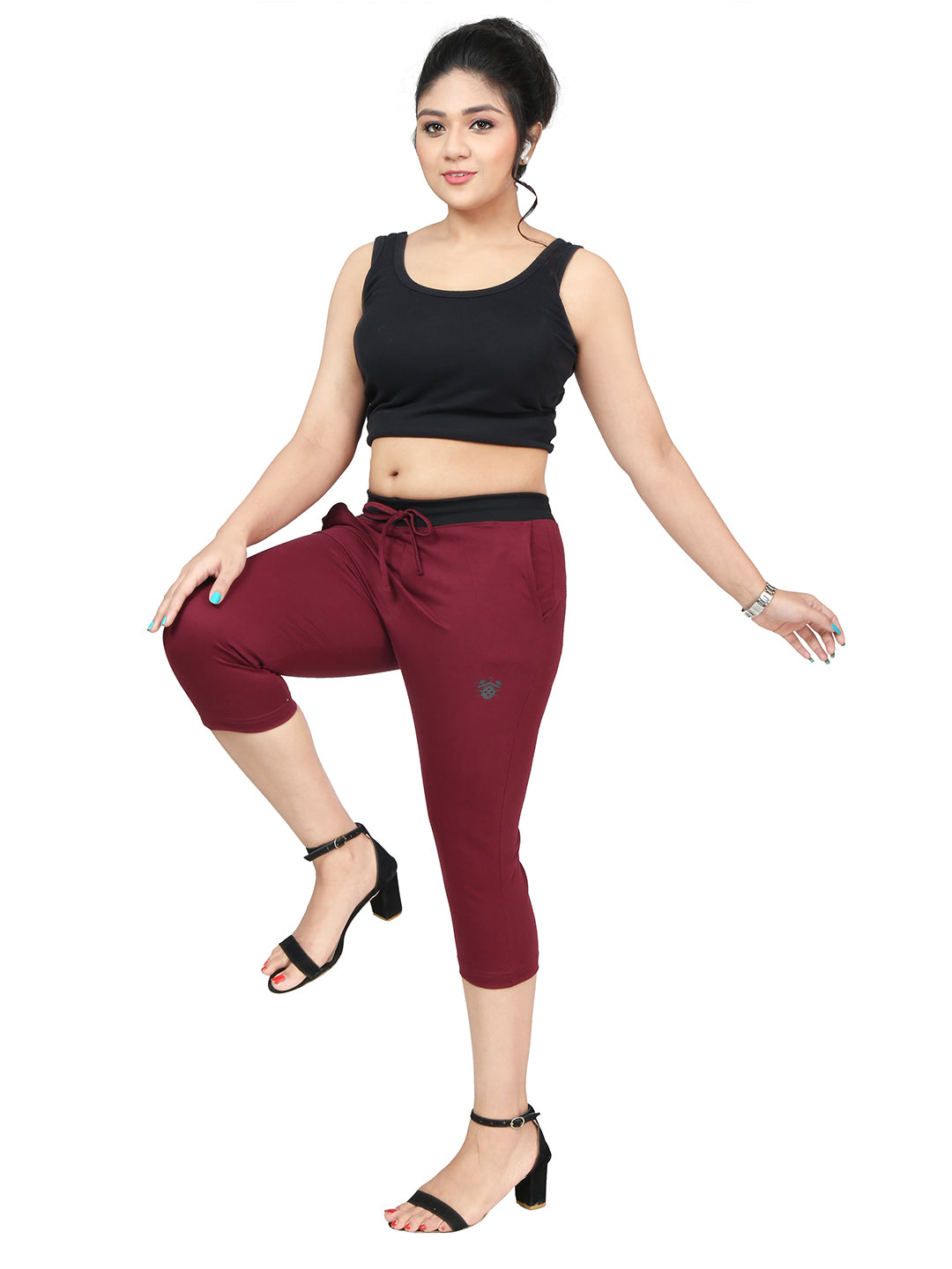 Women Capris Wine